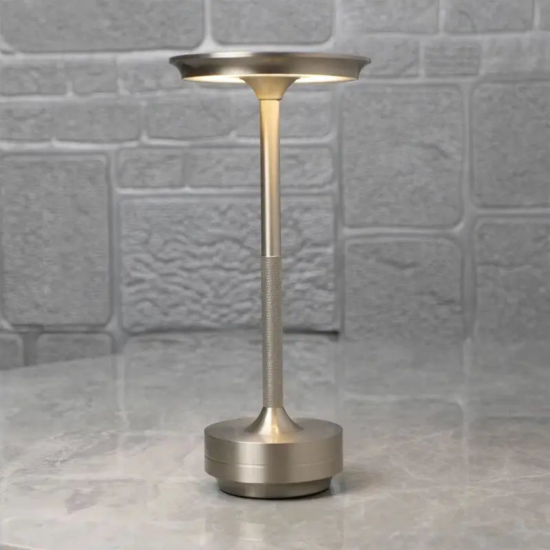 Luminária de Mesa Sem Fio - Casas Gael