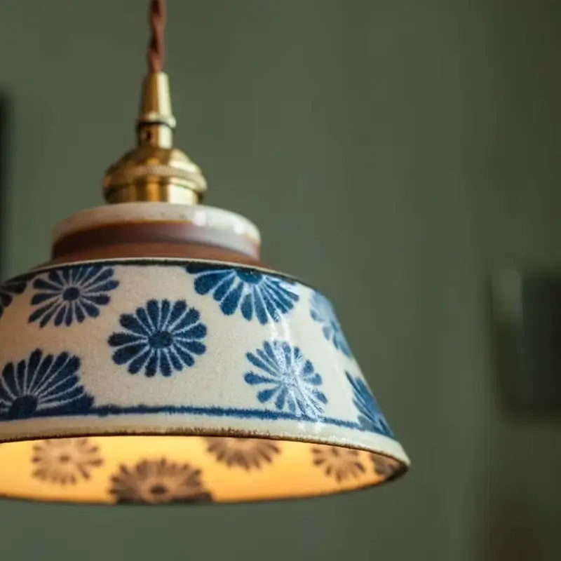 Luminária de Teto Pendente Vintage em Cerâmica e Pintada à Mão - Casas Gael