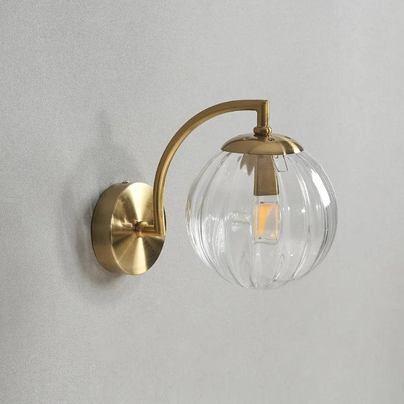 Arandela de Parede Dourada Metal e Vidro Nórdica - Casas Gael