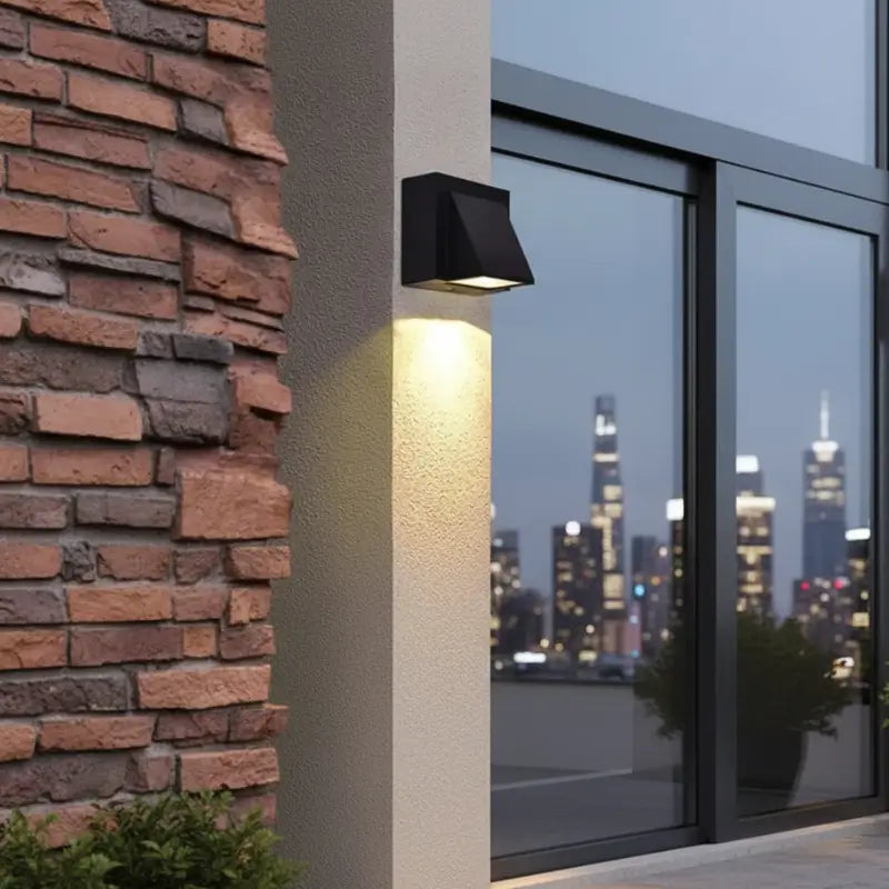 Luminária Área Externa Preta em Alumínio 5W - Casas Gael