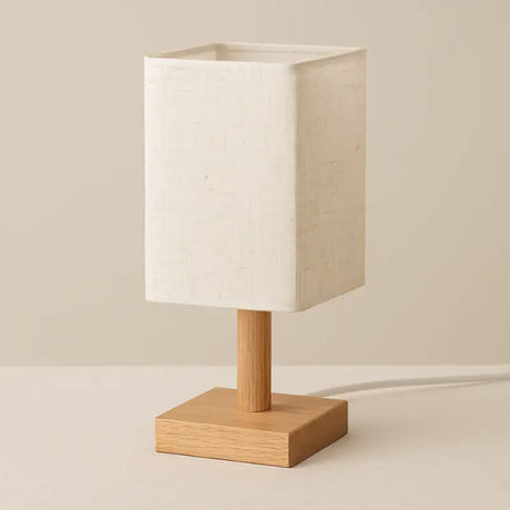 Luminária de Mesa para Quarto em Linho e Madeira Quadrada