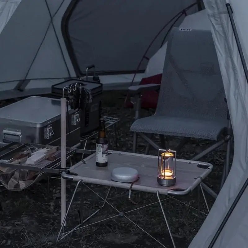 Luminária de Mesa Decorativa em Metal LED Dimerizável - Casas Gael