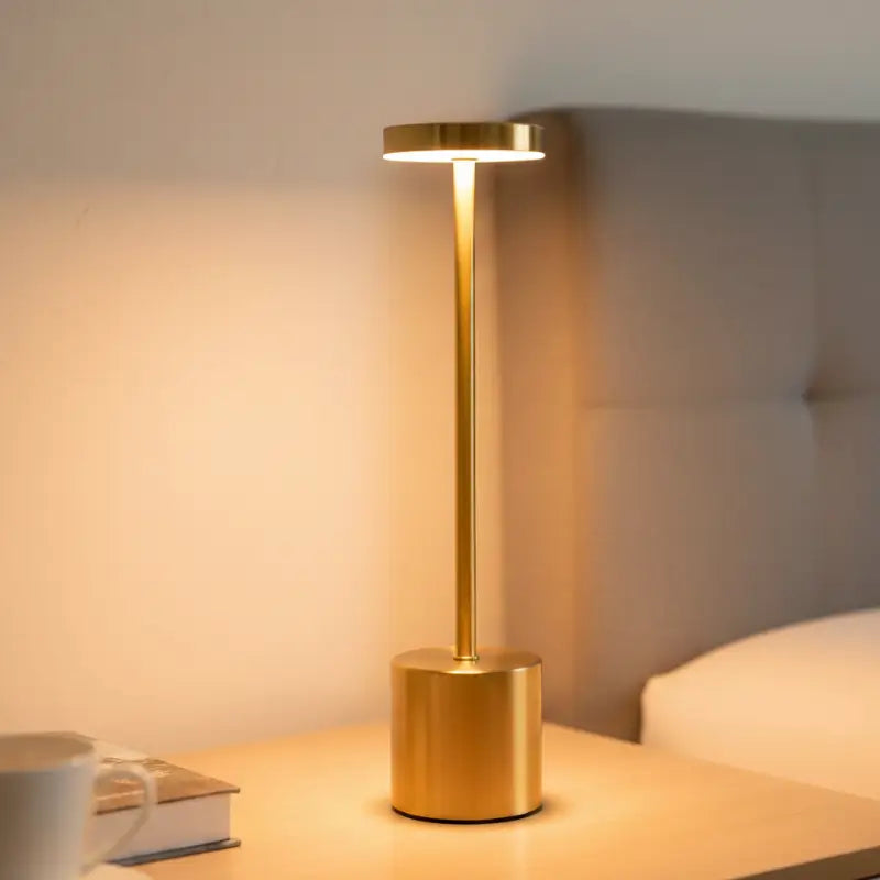 Luminária de Mesa sem Fio - Casas Gael