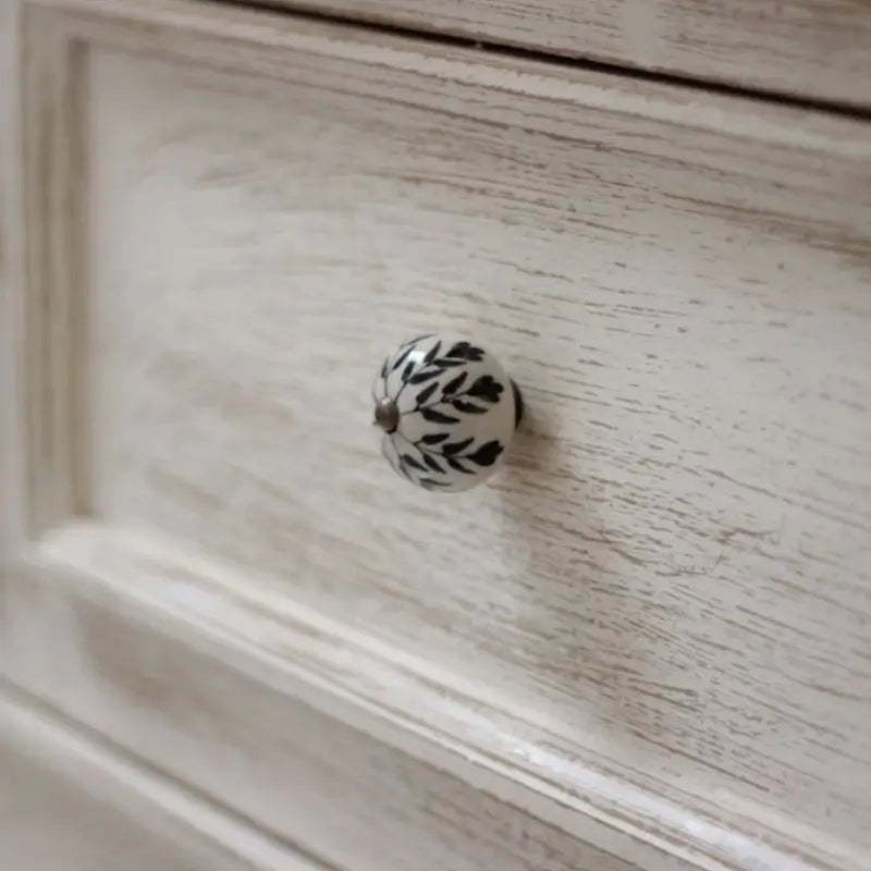 Puxador de Armário e Gavetas Delicatto