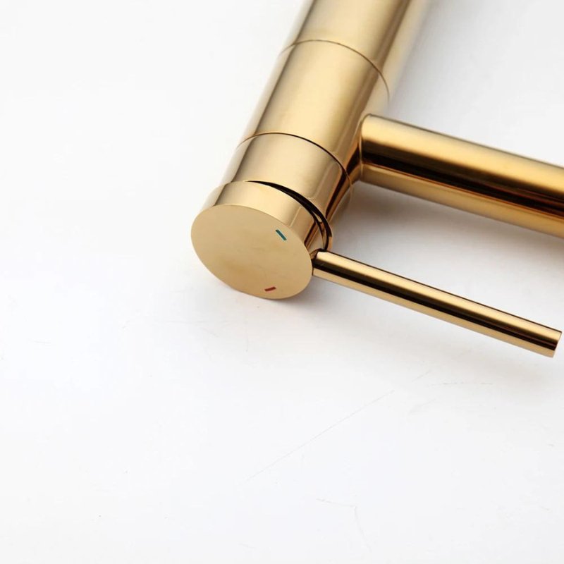 Torneira Para Lavabo e Banheiro Monocomando Dourada - Alina - Casas Gael