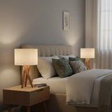 Abajur de Mesa Luxo em Madeira com Cúpula de Tecido - Casas Gael