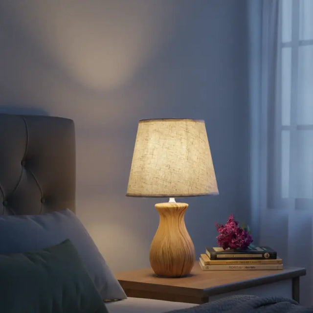 Abajur de Mesa em Cerâmica Efeito Madeira  - Casas Gael