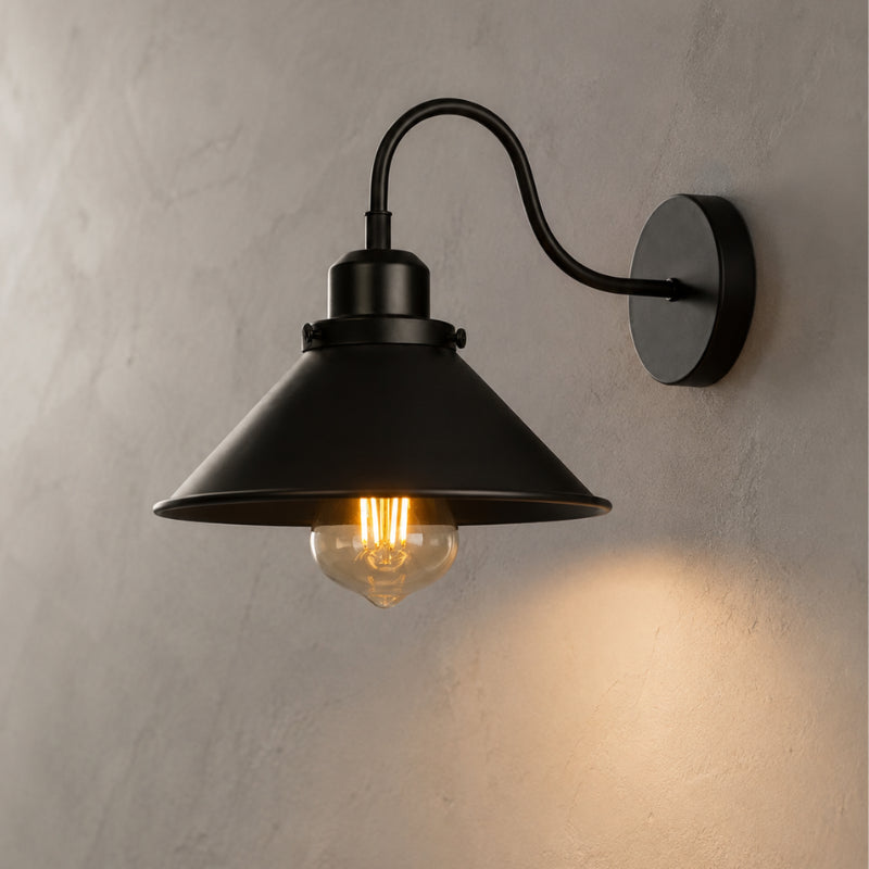 Arandela de Parede Industrial em Metal - Casas Gael