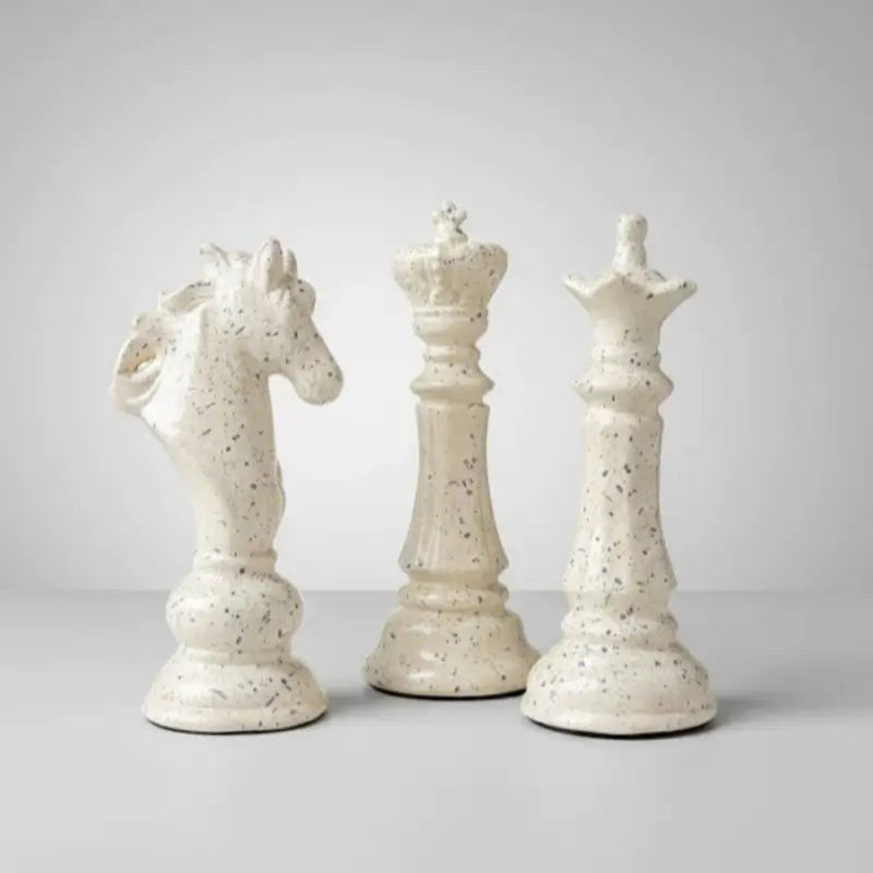 Conjuto Estatuetas Peças de Xadrez Decorativas