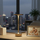 Luminária de Mesa Sem Fio - Casas Gael