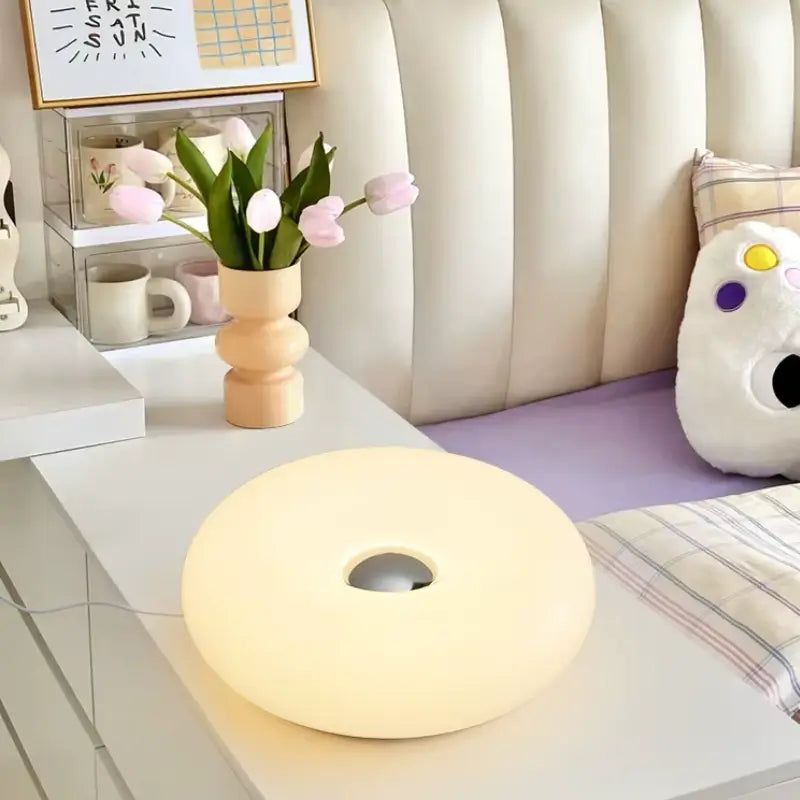 Luminária Decorativa de Mesa Donut LED USB - Casas Gael