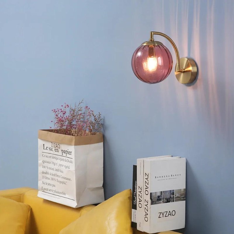 Arandela de Parede Dourada Metal e Vidro Nórdica - Casas Gael