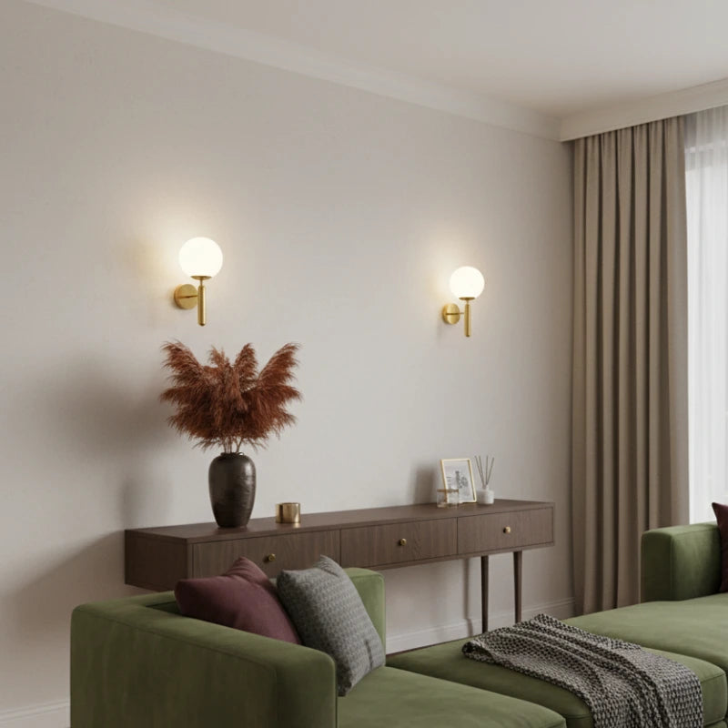 Arandela de Parede Moderna Dourada em Metal - Casas Gael