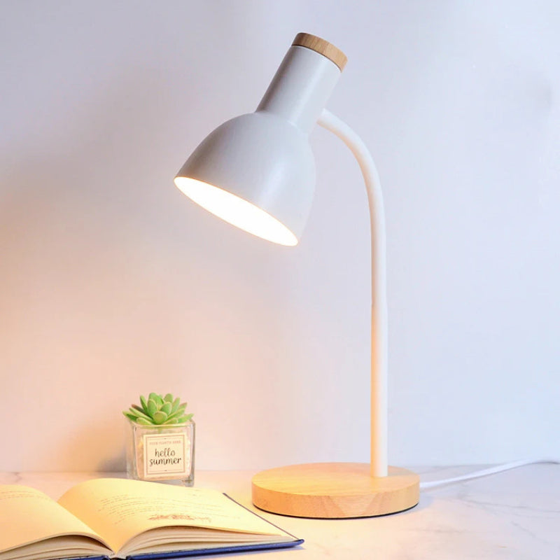 Luminária de Mesa Articulada Flexível